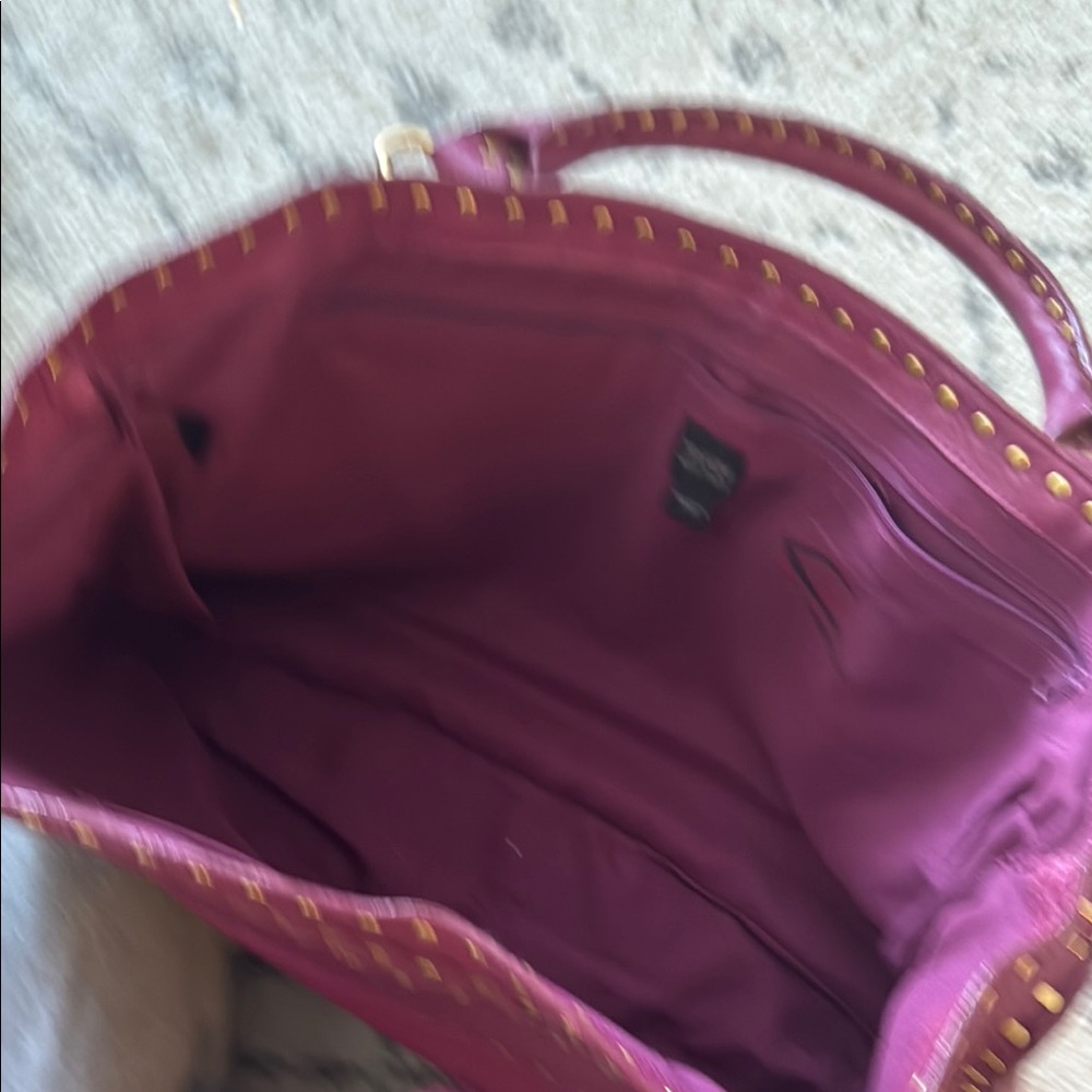 Wilson’s Leather Studded dark Pink Leather Tote Bag - Picture 6 of 9